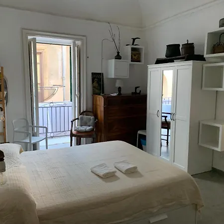 Fraleporte Bed & Breakfast