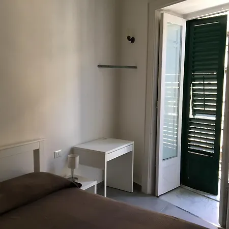 Fraleporte ベッド・アンド・ブレックファスト パレルモ